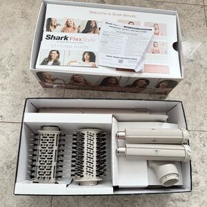 Shark FlexStyle Hair Tool in Gray